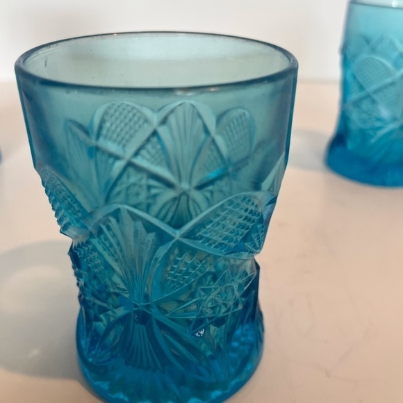 Vintage Set of 3 Pressed Glass 4 inch Aqua Blue Tumblers - Picture 5 of 9